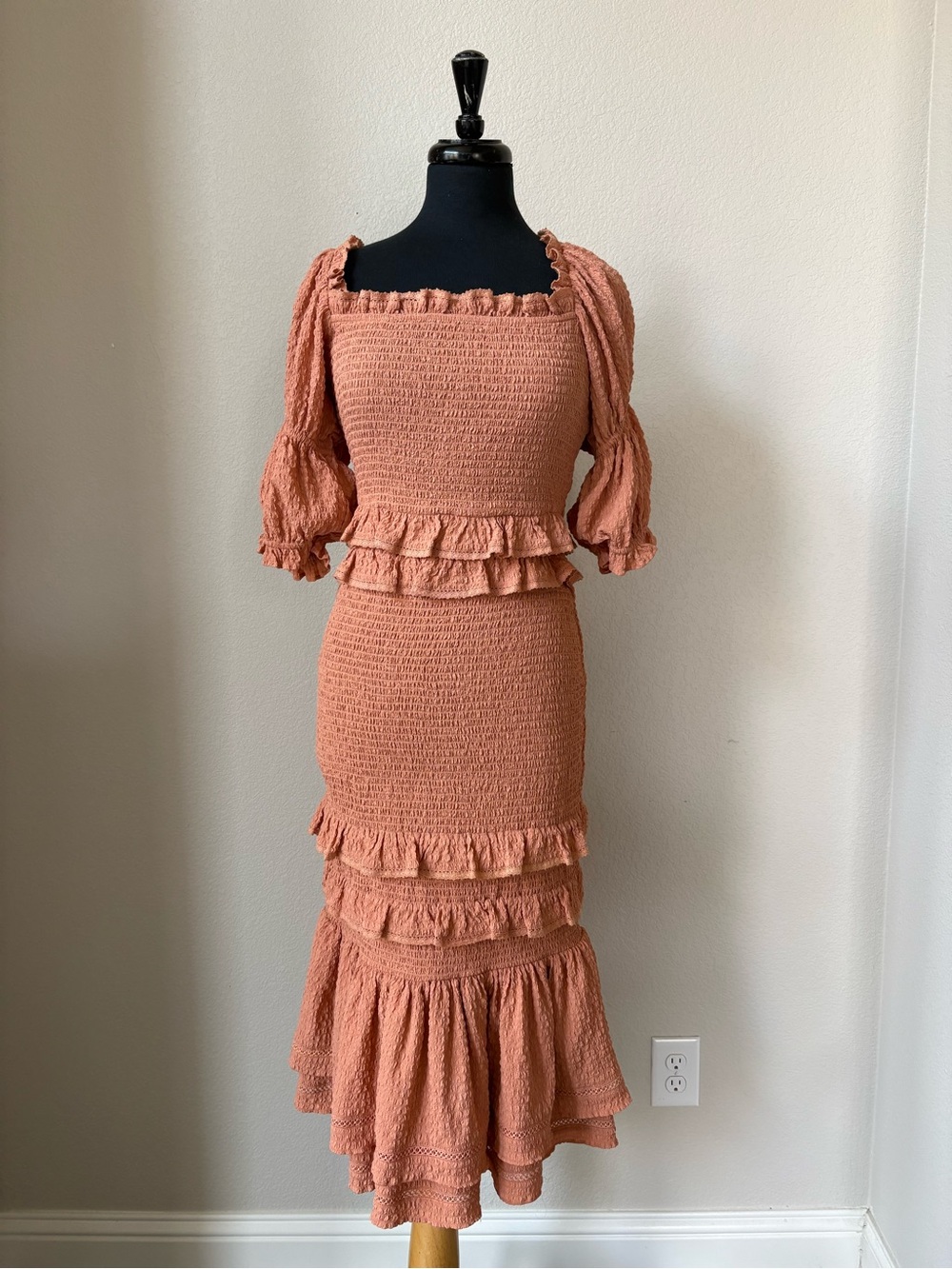 Rachel Parcell Smocked Midi Dress in Coral
